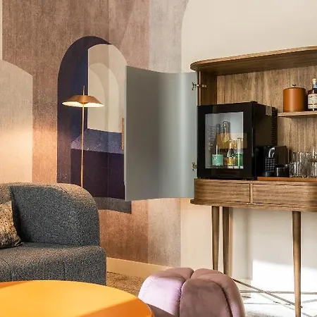 Vignette Collection Convent Square By Ihg 4*