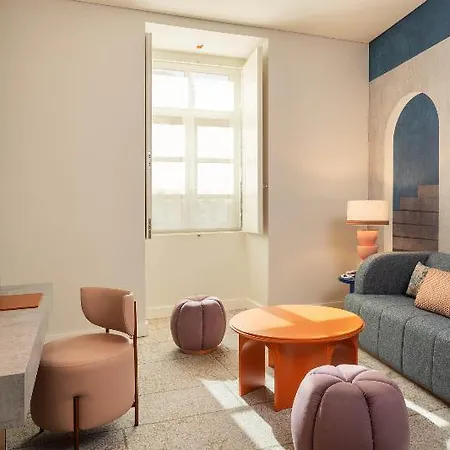 Hotel Vignette Collection Convent Square By Ihg