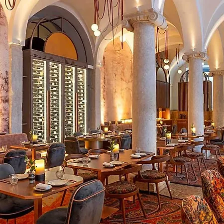Hotel Vignette Collection Convent Square By Ihg 4*