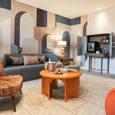 Vignette Collection Convent Square By Ihg מלון